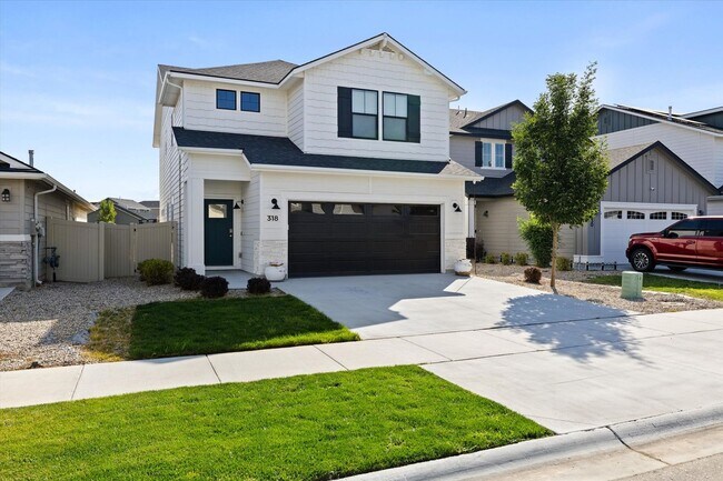 Foto del edificio - 3 bed, 3 bath with over 2000 sq ft!