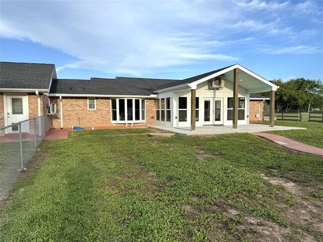 Building Photo - 20588 FM457