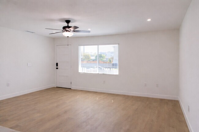 Foto del edificio - Salt + Sea - Luxury Coastal Apartments in Carlsbad Village