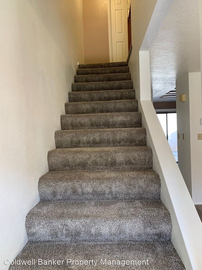 Foto del edificio - 3 br, 2 bath House - 550 W 600 N  Apt 11