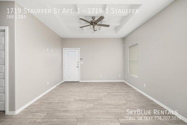 Foto del edificio - 1719 Stauffers St