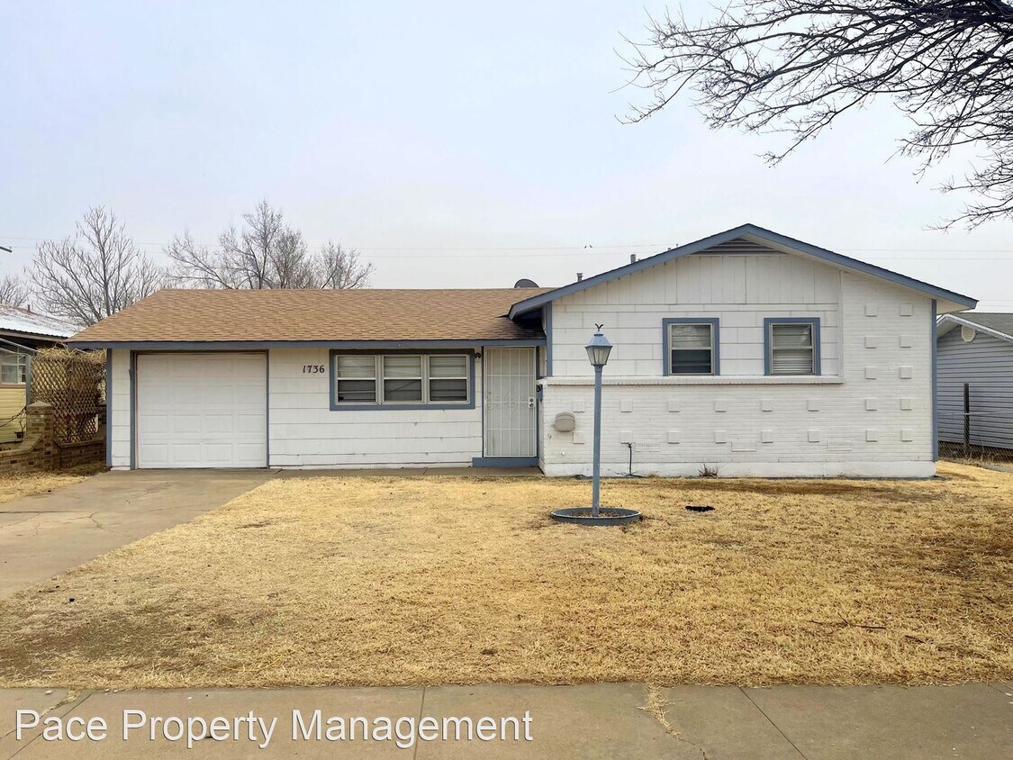 Primary Photo - 3 br, 2 bath House - 1736 Walker Dr