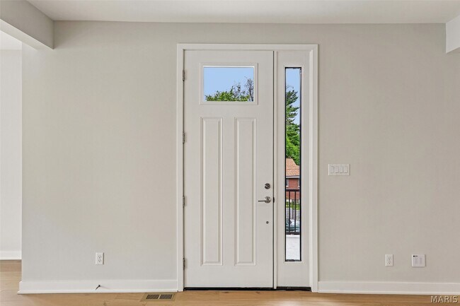 Building Photo - 1181 Noa Ln