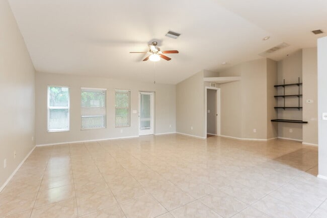 Building Photo - 11753 Shirburn Cir
