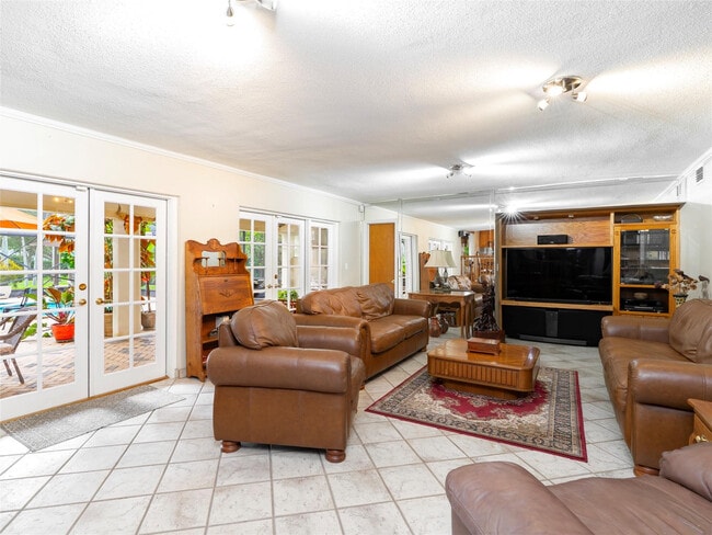 Foto del edificio - 6556 NW 87th Ave