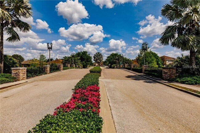 Foto del edificio - 10169 Winding River Road