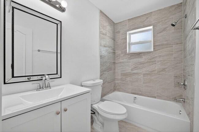 Foto del edificio - 4081 N Dixie Hwy