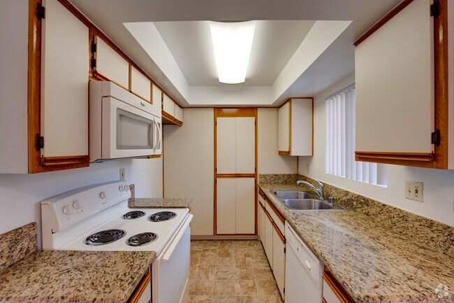 Estudio, 1BA - COCINA DE 700SF2 - 300 East Tujunga