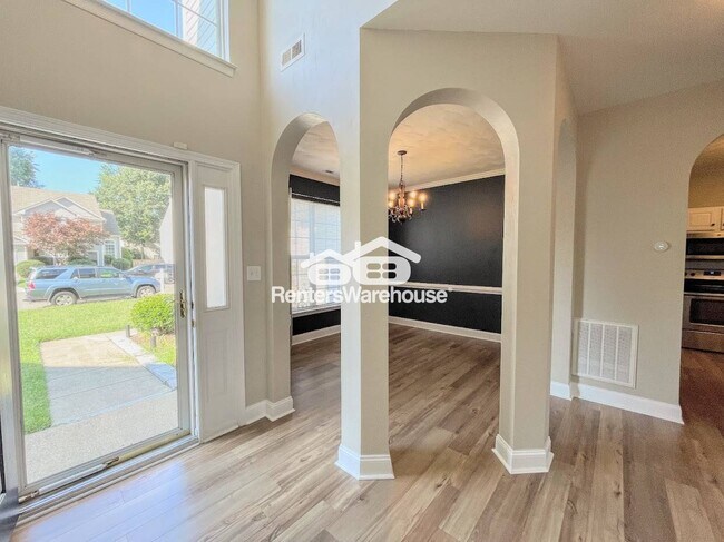 Foto del edificio - 944 Holbrook Dr