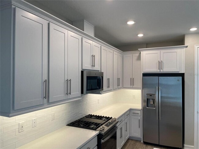 Building Photo - 4580 Almada Ln