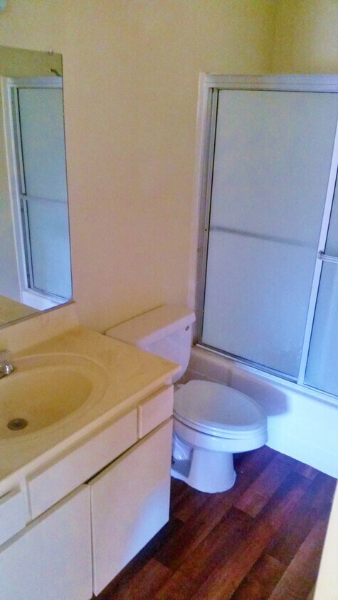 Foto del edificio - 38220 11th St E