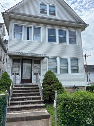 2 family home - 714 Linden Ave