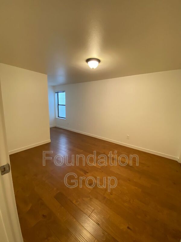Foto del edificio - 9400 Roosevelt Way NE