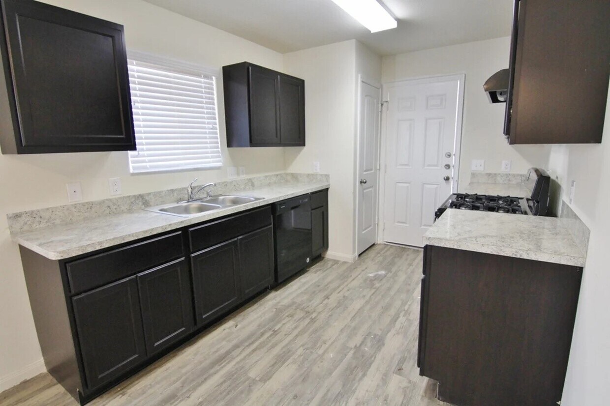 Building Photo - 3839 Cary Creek Dr