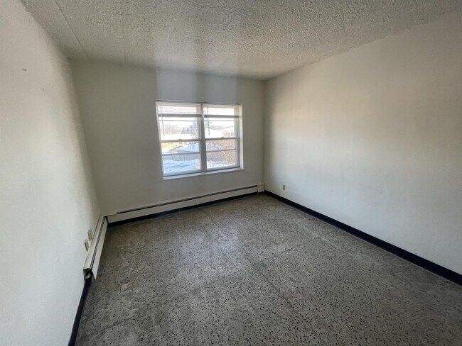 Foto del edificio - 2441 Holmes St