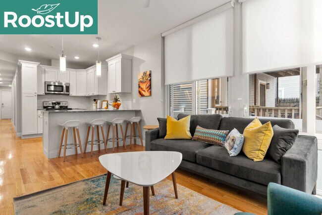 Foto del edificio - Furnished Bedroom with Private Bath in South Boston