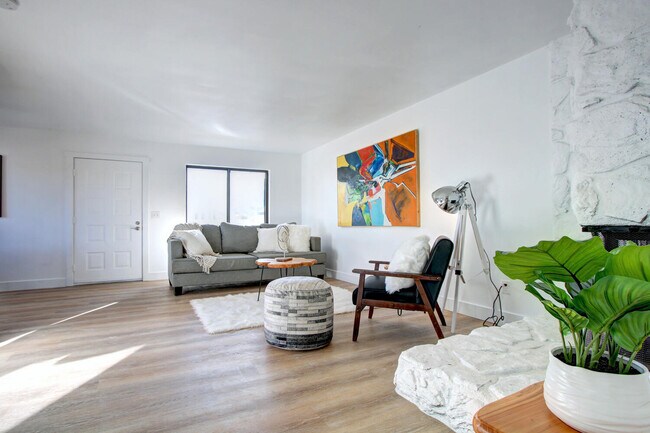 Foto del edificio - 6911 W 87th Way