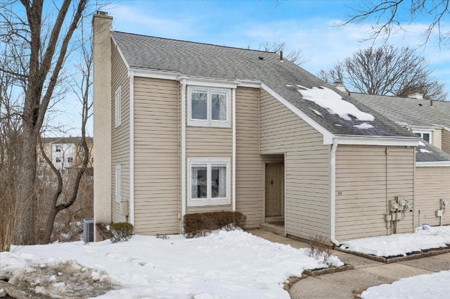 Building Photo - 113 Harvest Ln