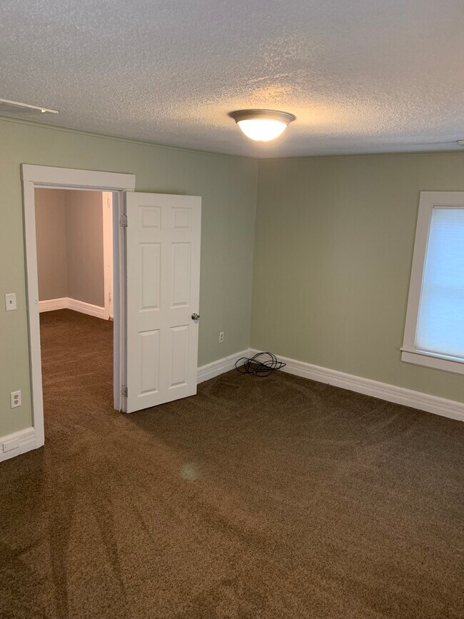 20 Walnut St Unit B, Hudson Falls, NY 12839 Apartments in Hudson