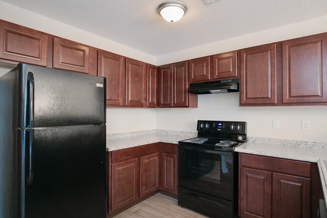 Building Photo - Coming Soon! Cozy 1BR, 1BA Townhome In North Durham Crystal Pines Community