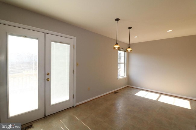 Foto del edificio - 6689 Seagull Ct