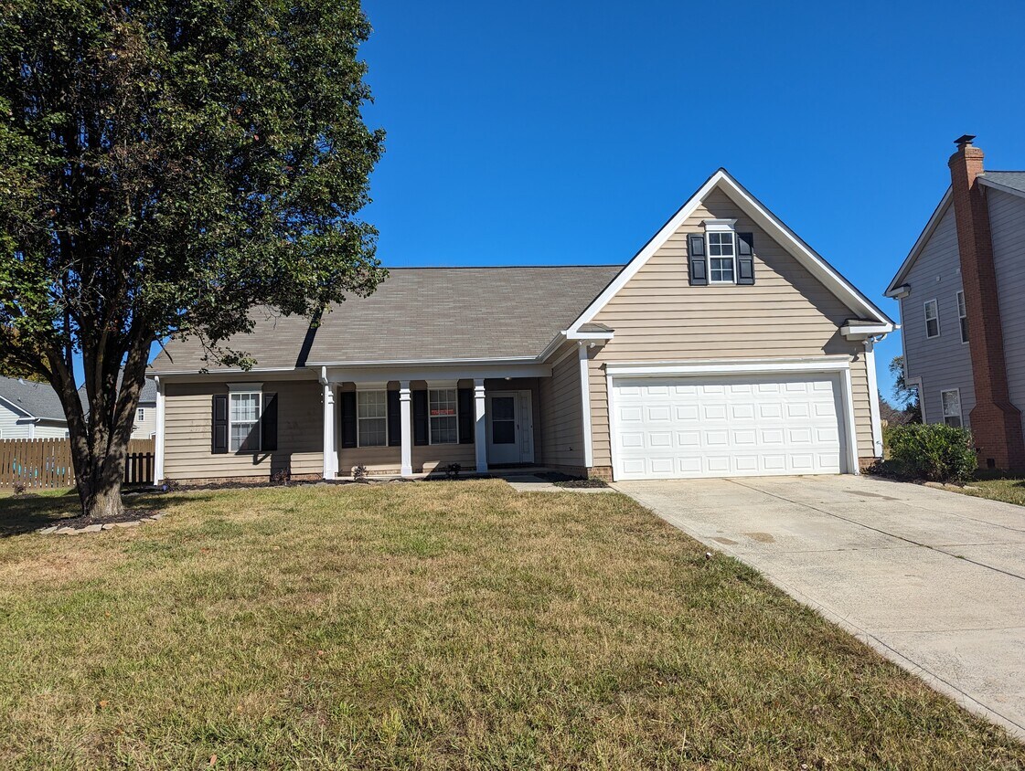 Foto principal - 9406 Foggy Meadow Rd