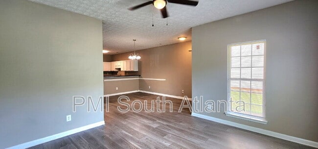 Building Photo - 1745 Carrington Dr