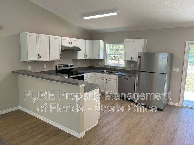 Foto del edificio - 137 Fisher Way Course