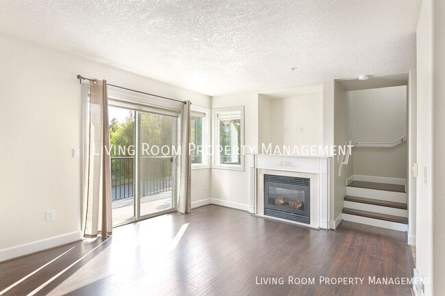 Foto del edificio - 7442 S Virginia Ave