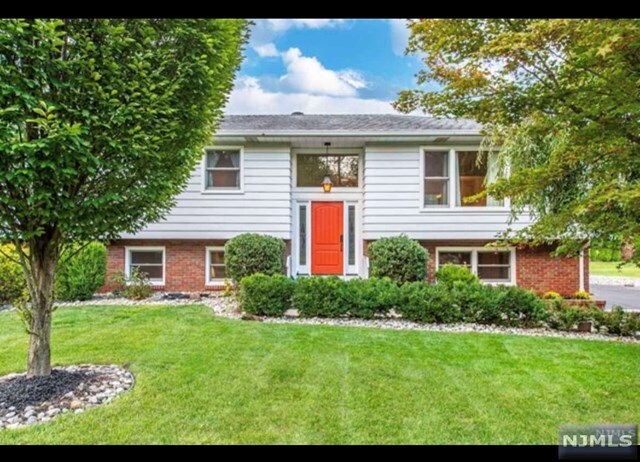 Building Photo - 1022 Preakness Ave