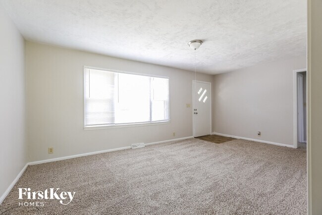 Foto del edificio - 8405 E 47th St