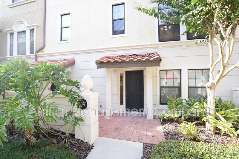 Foto principal - 4036 Messina Dr