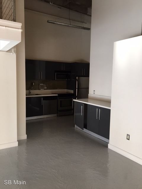 Foto del edificio - 111 W 7th St