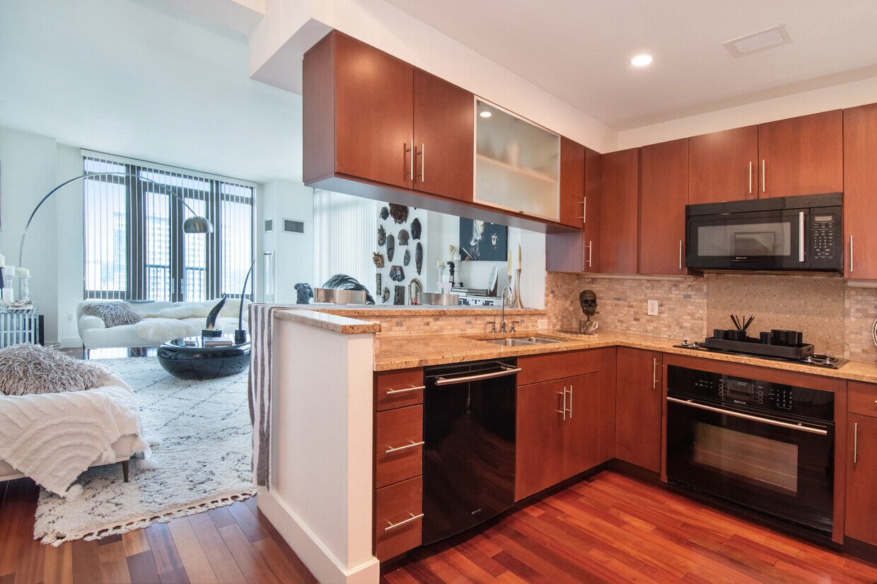 Foto principal - 175 Huguenot St