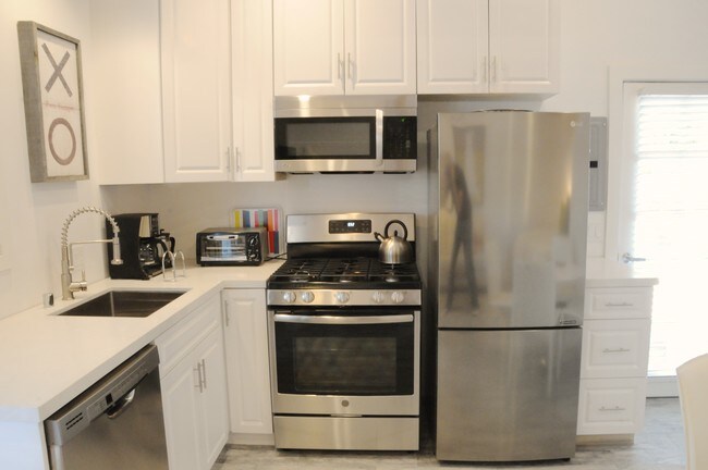 Foto del edificio - 2347 Ashland Ave