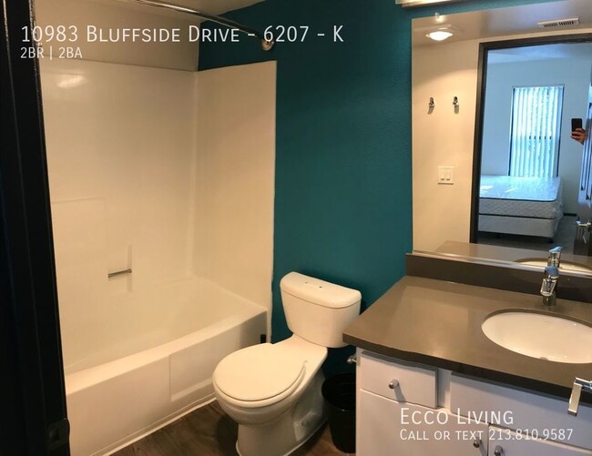 Building Photo - Shared Master Bedroom