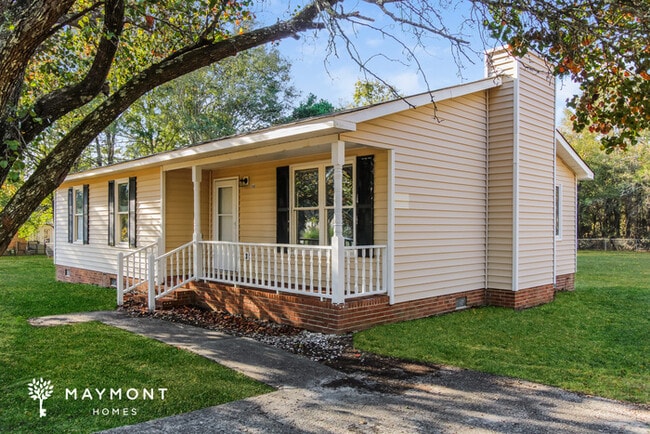 Building Photo - 346 Sprahler St