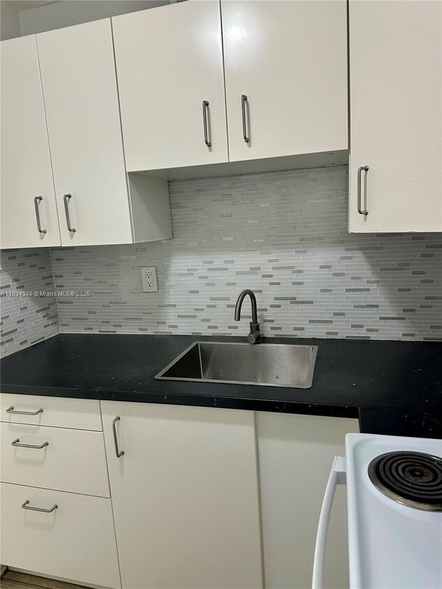 Foto del edificio - 2565 W 56th St