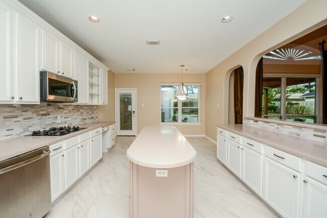 Foto del edificio - 22303 Bridgehaven Dr