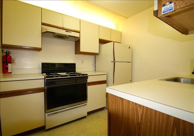 Building Photo - 708 Pepperidge Rd