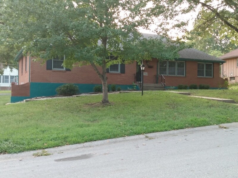 Primary Photo - 3908 Stonewall Ave