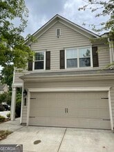 Building Photo - 7105 Elmwood Ridge Ct