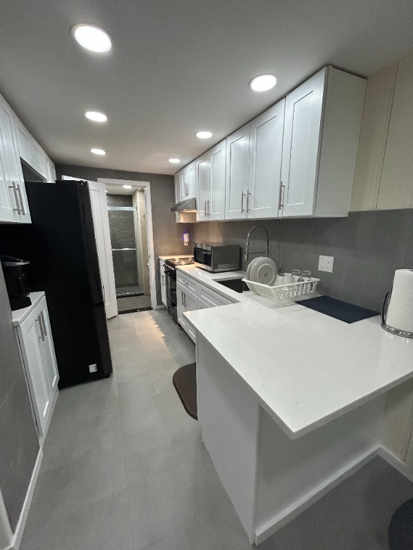 Photo - 2809 Farragut Rd Apartment