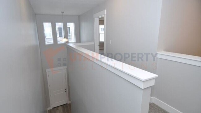 Foto del edificio - 13008 S Oberon Ln
