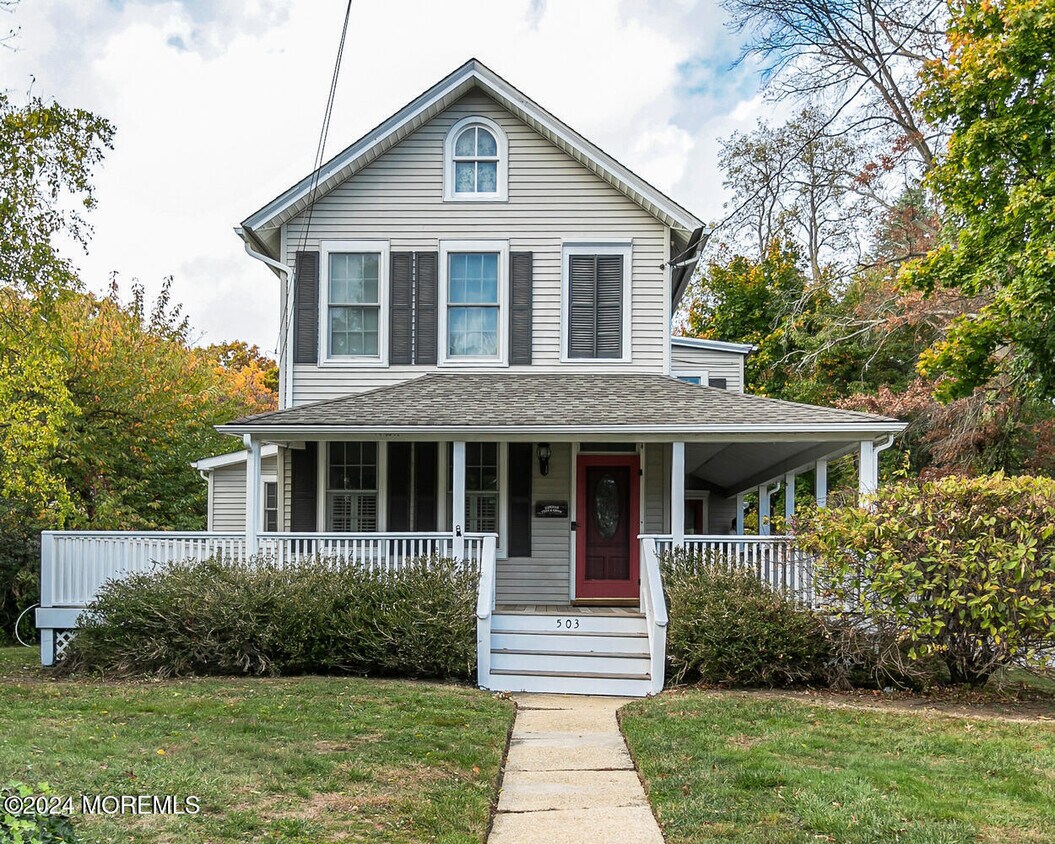 Primary Photo - 503 River Rd