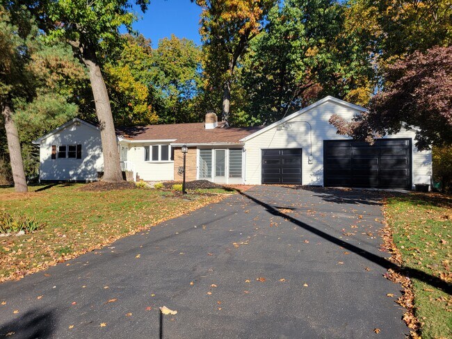front - 1908 McKee Ave House