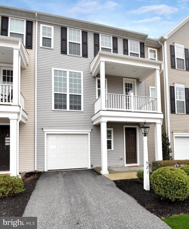 Foto del edificio - 521 Fawn Ln