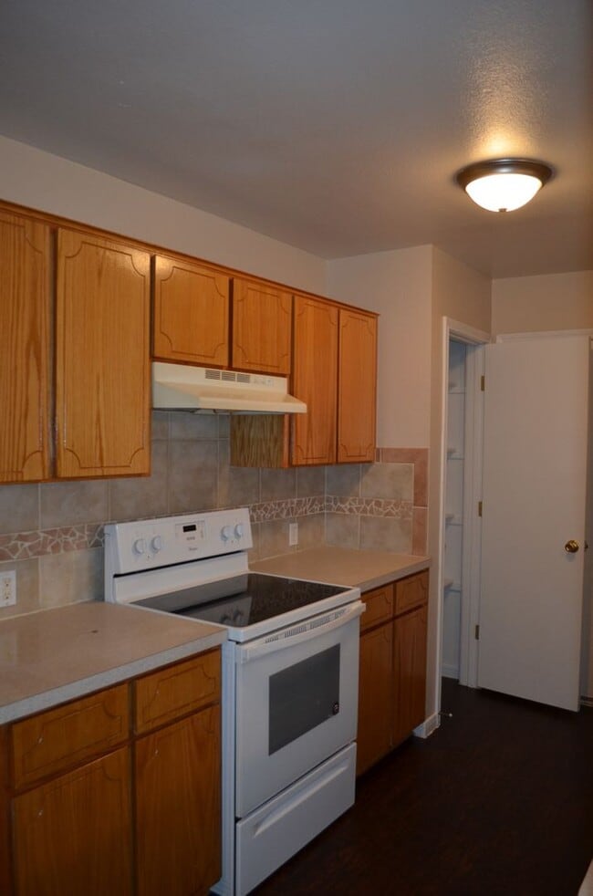 Foto del edificio - 933 Ramblewood St