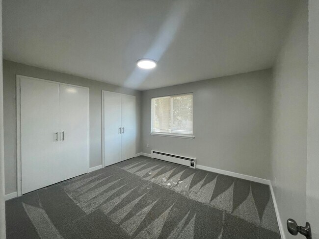Foto del edificio - 802 W Cherry Ave