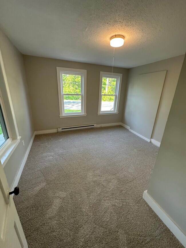 1444 Stafford Rd Unit A, Storrs Mansfield, CT 06268 Apartments in